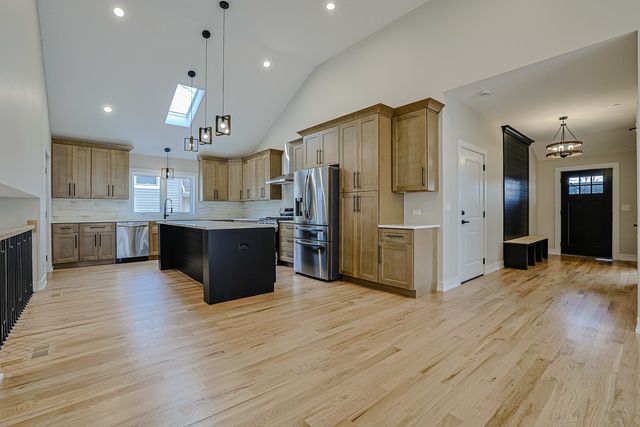 11520 S Leclaire Avenue, Alsip, IL 60803