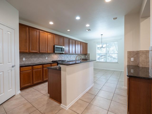 572 Big Meadow RD, Austin, TX 78737