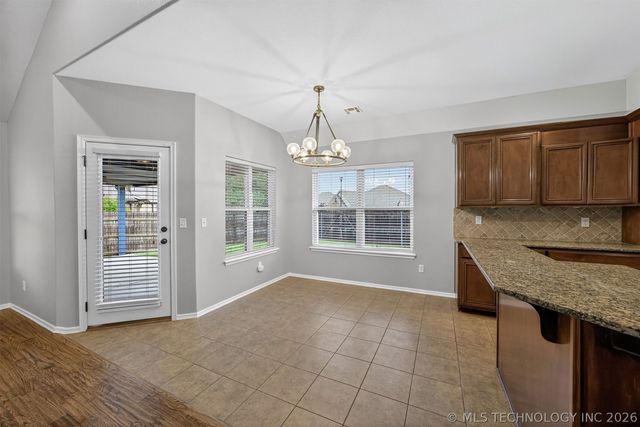 9101 N 153rd Court E, Owasso, OK 74055