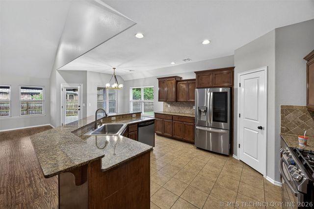 9101 N 153rd Court E, Owasso, OK 74055