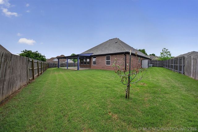 9101 N 153rd Court E, Owasso, OK 74055