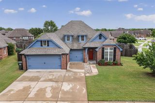 9101 N 153rd Court E, Owasso, OK 74055