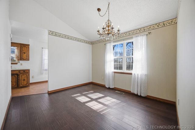 3348 Hardy Springs, Mcalester, OK 74501