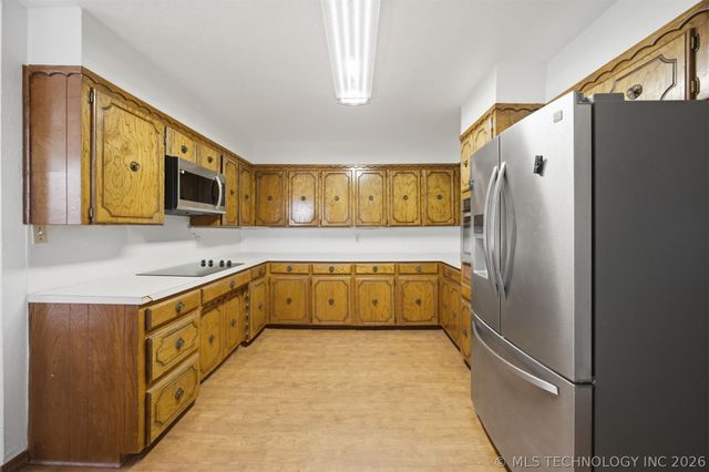 3348 Hardy Springs, Mcalester, OK 74501