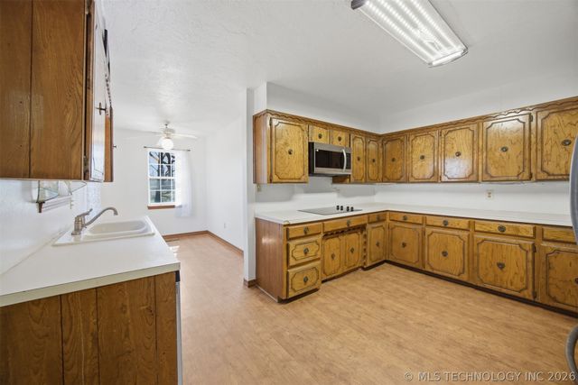 3348 Hardy Springs, Mcalester, OK 74501