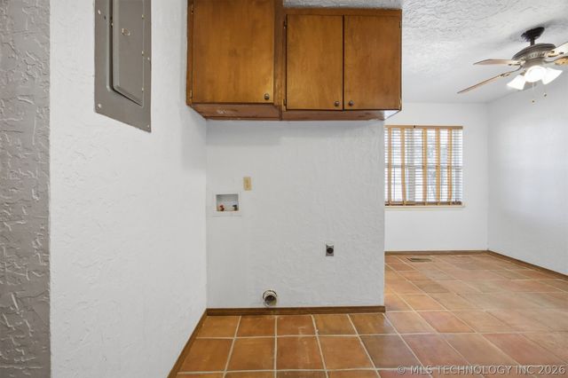 3348 Hardy Springs, Mcalester, OK 74501