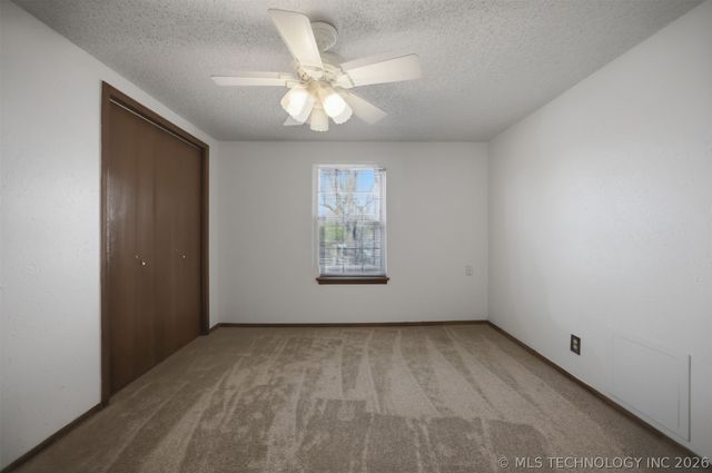 3348 Hardy Springs, Mcalester, OK 74501