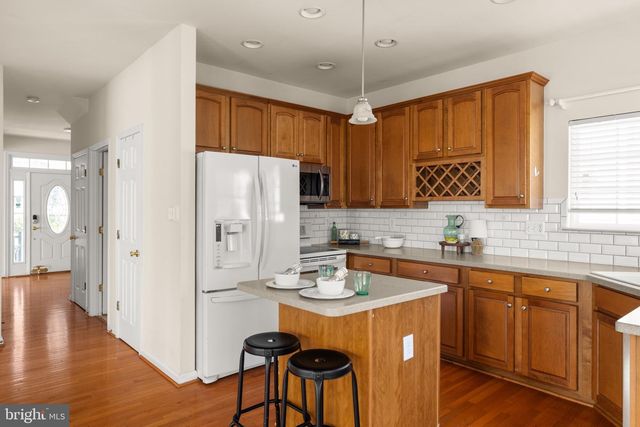 62 CHADWICK DR, Charles Town, WV 25414