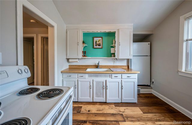 1226 E 6th Street, Royal Oak, MI 48067