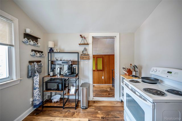 1226 E 6th Street, Royal Oak, MI 48067