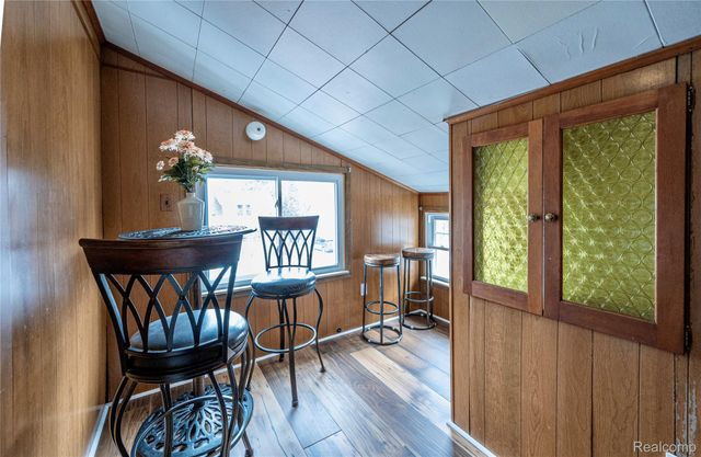 1226 E 6th Street, Royal Oak, MI 48067