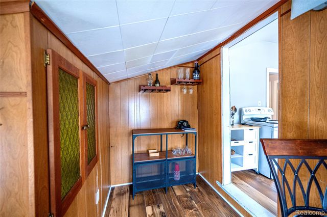 1226 E 6th Street, Royal Oak, MI 48067