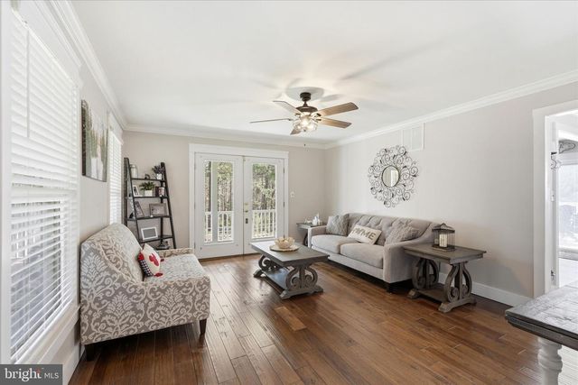 176 WARREN GROVE RD, Barnegat, NJ 08005