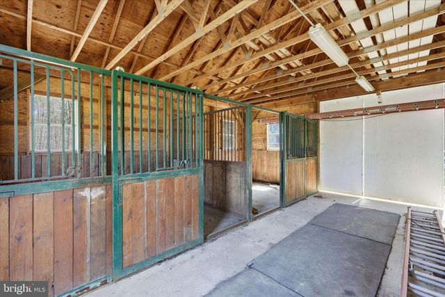 176 WARREN GROVE RD, Barnegat, NJ 08005