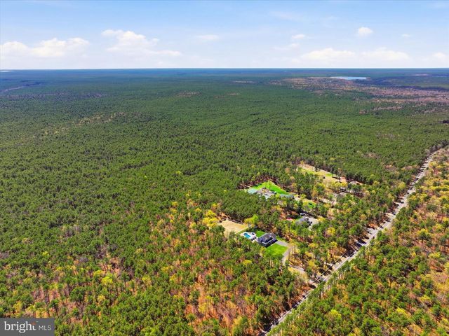 176 WARREN GROVE RD, Barnegat, NJ 08005