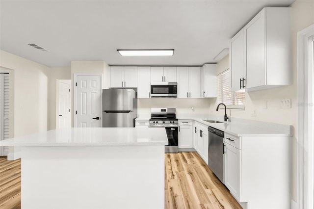 4111 NW 20TH DRIVE, Gainesville, FL 32605