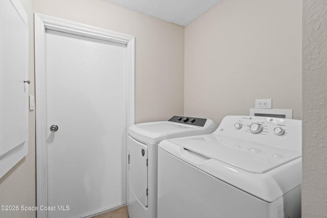 9025 Lincoln Road, St. Cloud, FL 34773