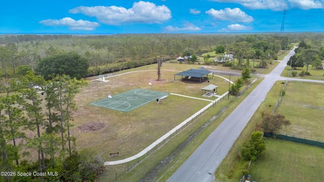 9025 Lincoln Road, St. Cloud, FL 34773