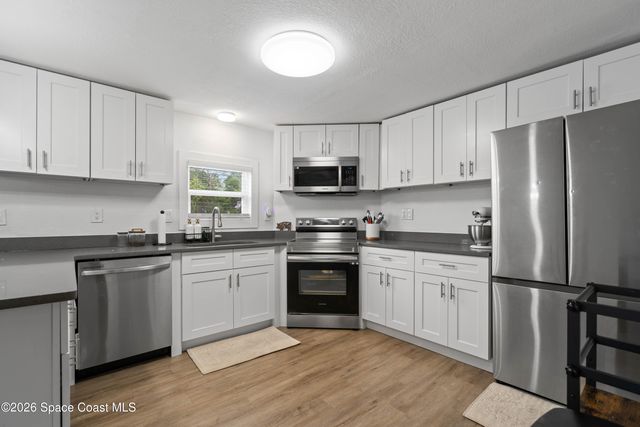 9025 Lincoln Road, St. Cloud, FL 34773