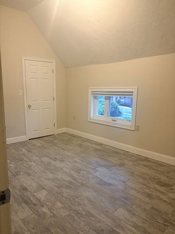 86 Maple Street 1, Waltham, MA 02453