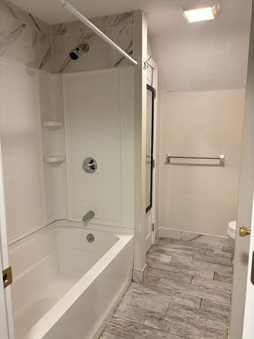 86 Maple Street 1, Waltham, MA 02453