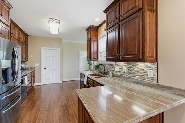 239 Grandview Cir, Gallatin, TN 37066