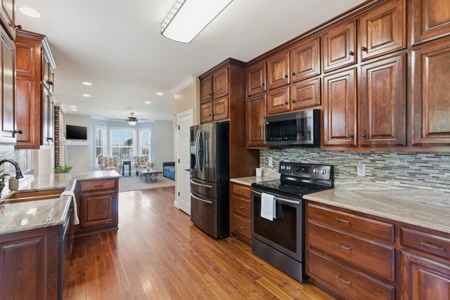 239 Grandview Cir, Gallatin, TN 37066
