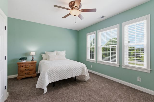 239 Grandview Cir, Gallatin, TN 37066