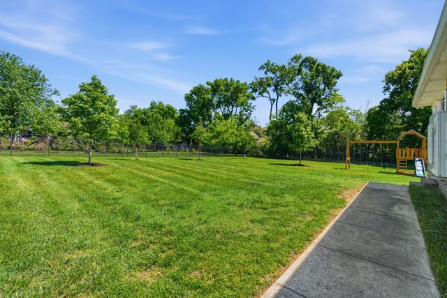 239 Grandview Cir, Gallatin, TN 37066