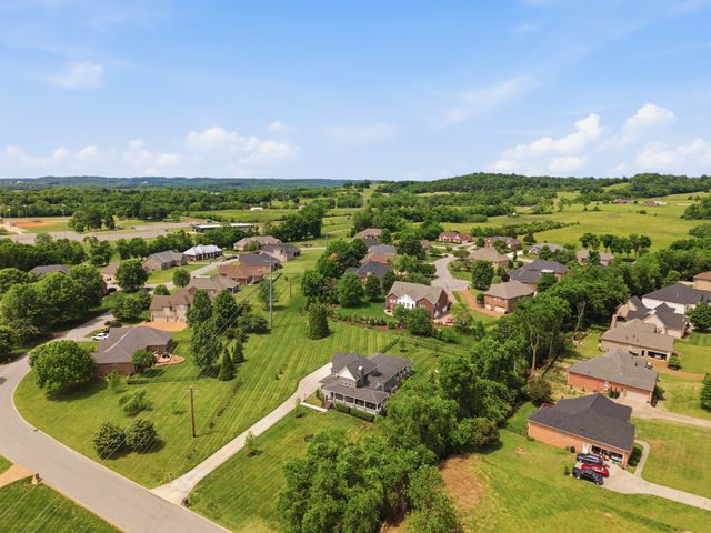 239 Grandview Cir, Gallatin, TN 37066