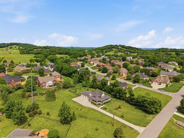239 Grandview Cir, Gallatin, TN 37066