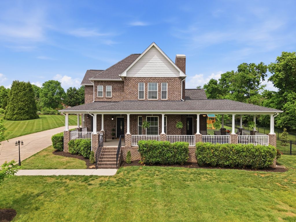 239 Grandview Cir, Gallatin, TN 37066