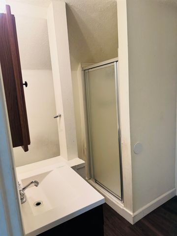 1828 W YORK Ave, Spokane, WA 99205