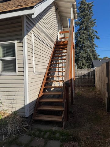 1828 W YORK Ave, Spokane, WA 99205