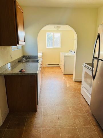 1828 W YORK Ave, Spokane, WA 99205