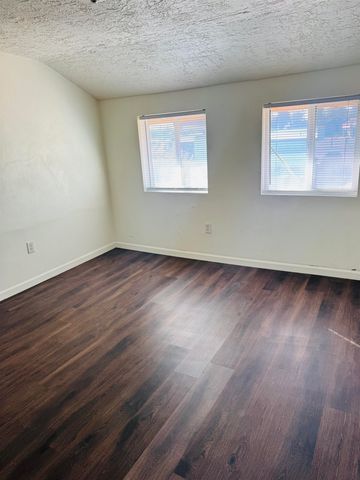 1828 W YORK Ave, Spokane, WA 99205