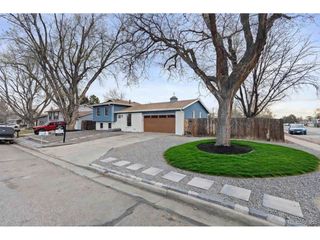 3090 S Hoyt Way, Lakewood, CO 80227