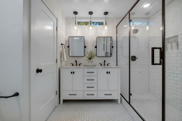 2007 Dellwood Drive, Tallahassee, FL 32303