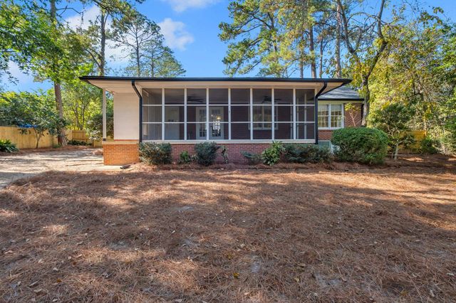 2007 Dellwood Drive, Tallahassee, FL 32303