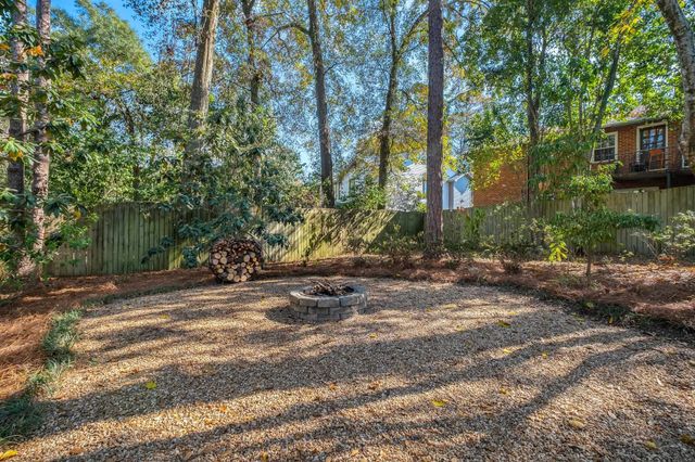 2007 Dellwood Drive, Tallahassee, FL 32303