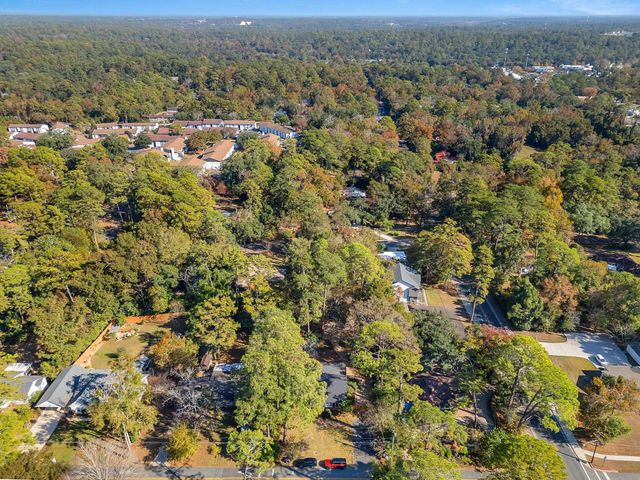 2007 Dellwood Drive, Tallahassee, FL 32303