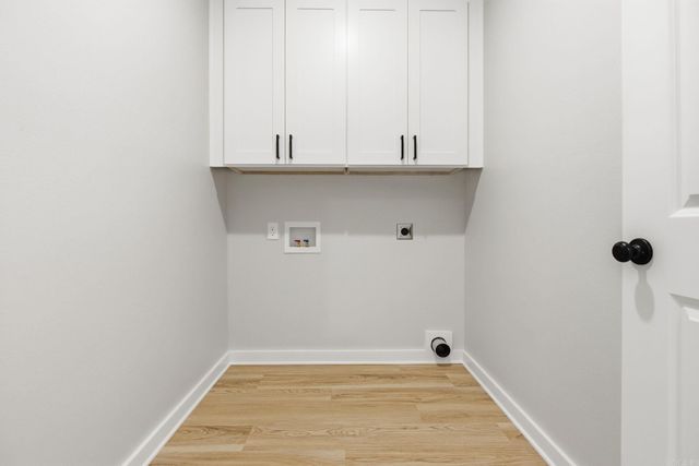 31 Walnut Valley Drive, Little Rock, AR 72211