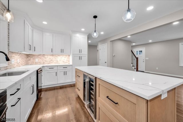 126 12Th St, Franklin Twp., NJ 08873