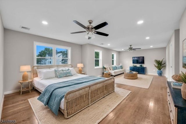 126 12Th St, Franklin Twp., NJ 08873