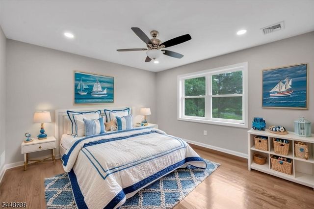 126 12Th St, Franklin Twp., NJ 08873