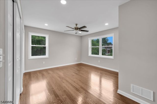 126 12Th St, Franklin Twp., NJ 08873