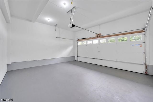 126 12Th St, Franklin Twp., NJ 08873