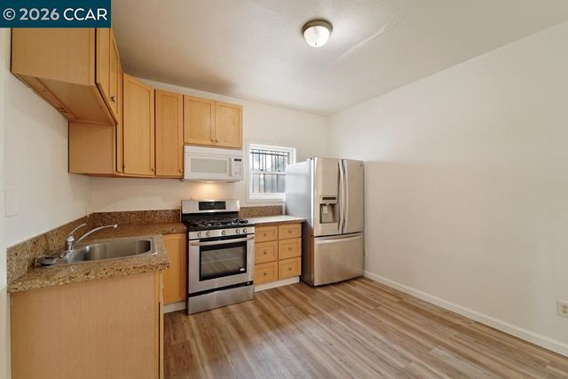 400 Bissell Ave, Richmond, CA 94801