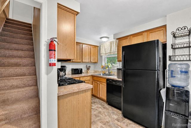 1871 7th Street, Wyandotte, MI 48192