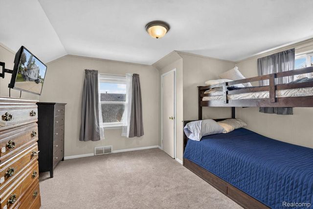 1871 7th Street, Wyandotte, MI 48192